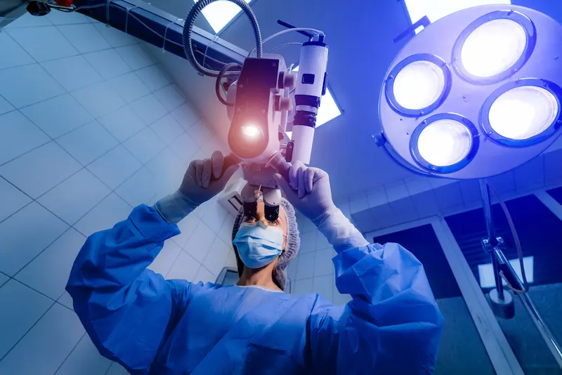 Préparation et récupération après une chirurgie réfractive